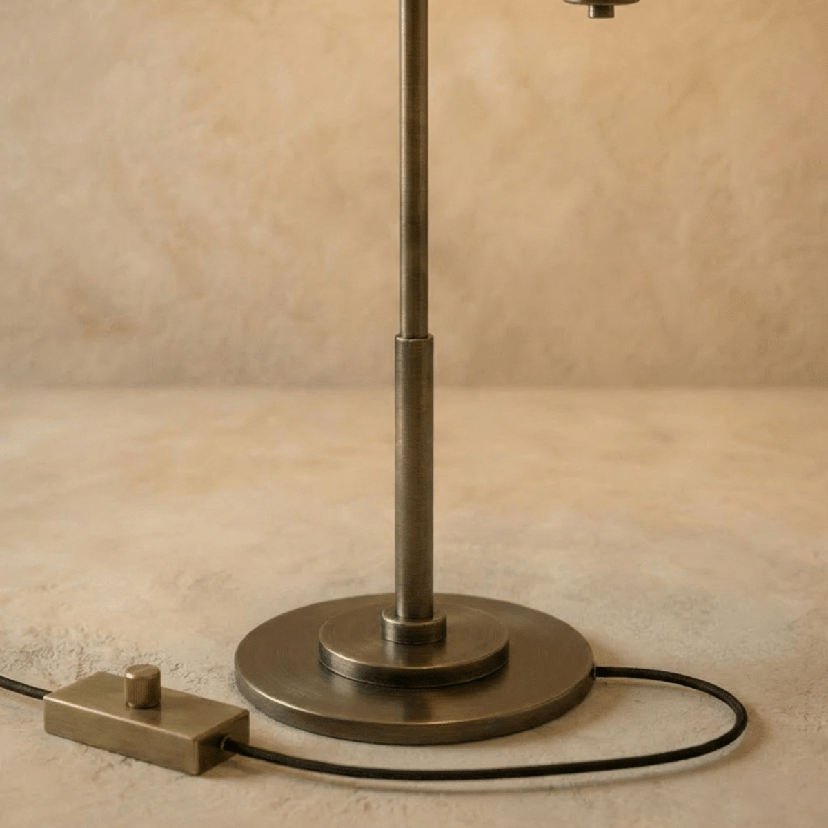 Solum Floor Lamp - Lumendat