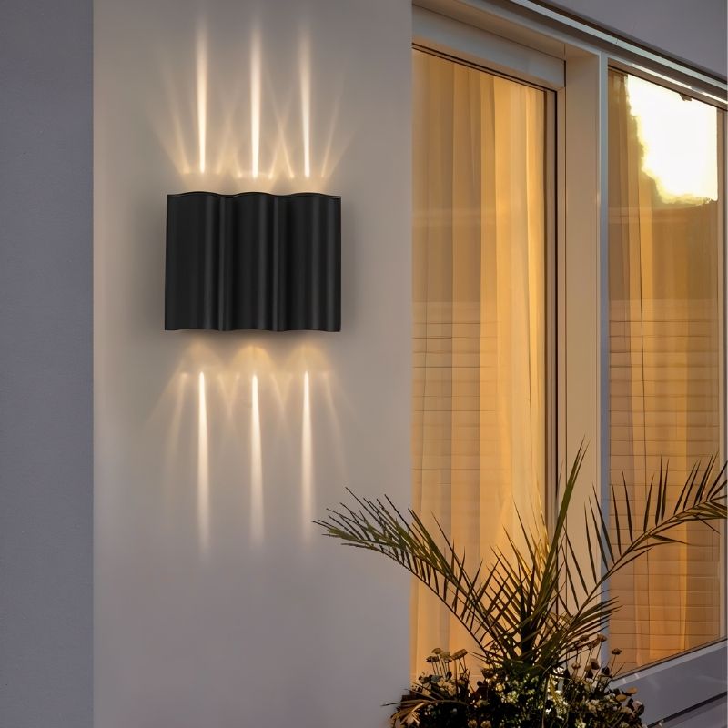 Trevis Outdoor Wall Lamp - Lumendat
